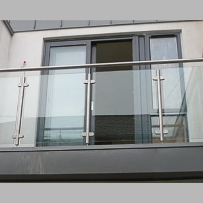 Lan can không chân trụ